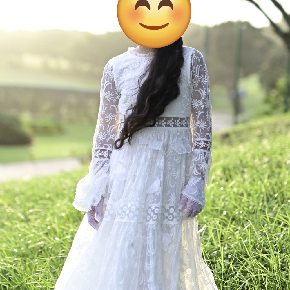 Elegant White Lace Dress